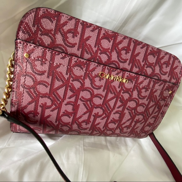 Calvin Klein Cross Body Purse - Picture 2 of 7
